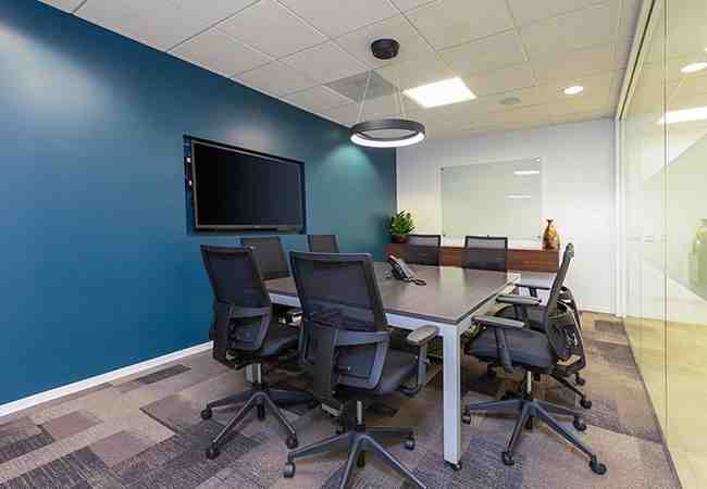 Build an Email List to keep in Touch with Customers & Products Marketing